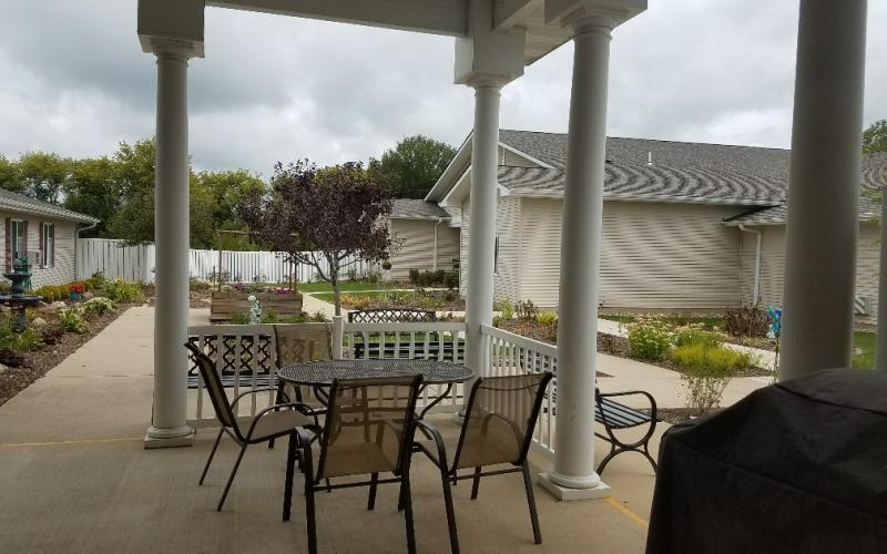 Arlington Place of Grundy Center